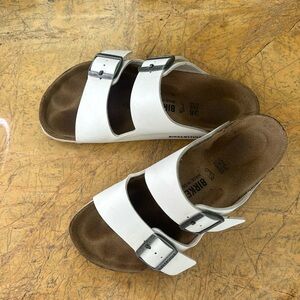 White leather Birkenstock Arizona sandals for women